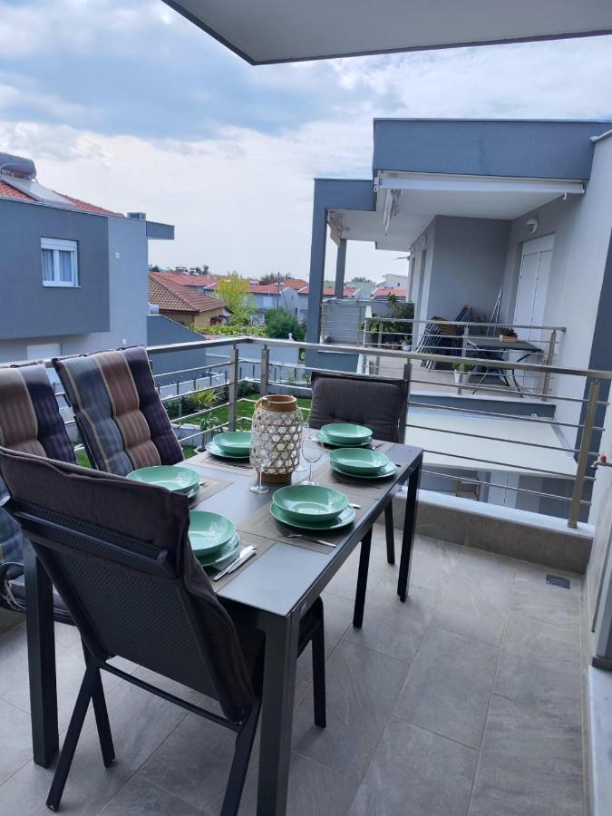 Lilli Deluxe Apartment Νικήτη Εξωτερικό φωτογραφία